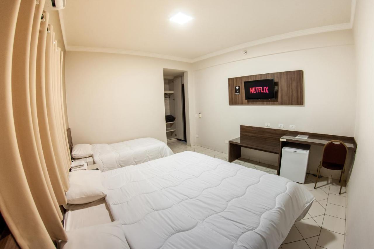 London Hotel لوندرينا الغرفة الصورة