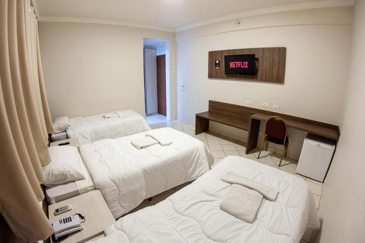 London Hotel لوندرينا الغرفة الصورة