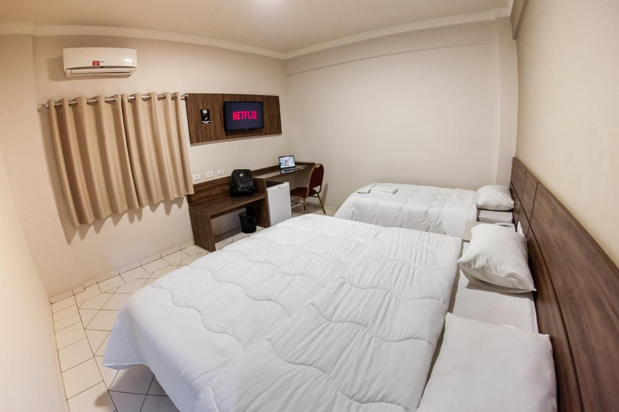 London Hotel لوندرينا الغرفة الصورة