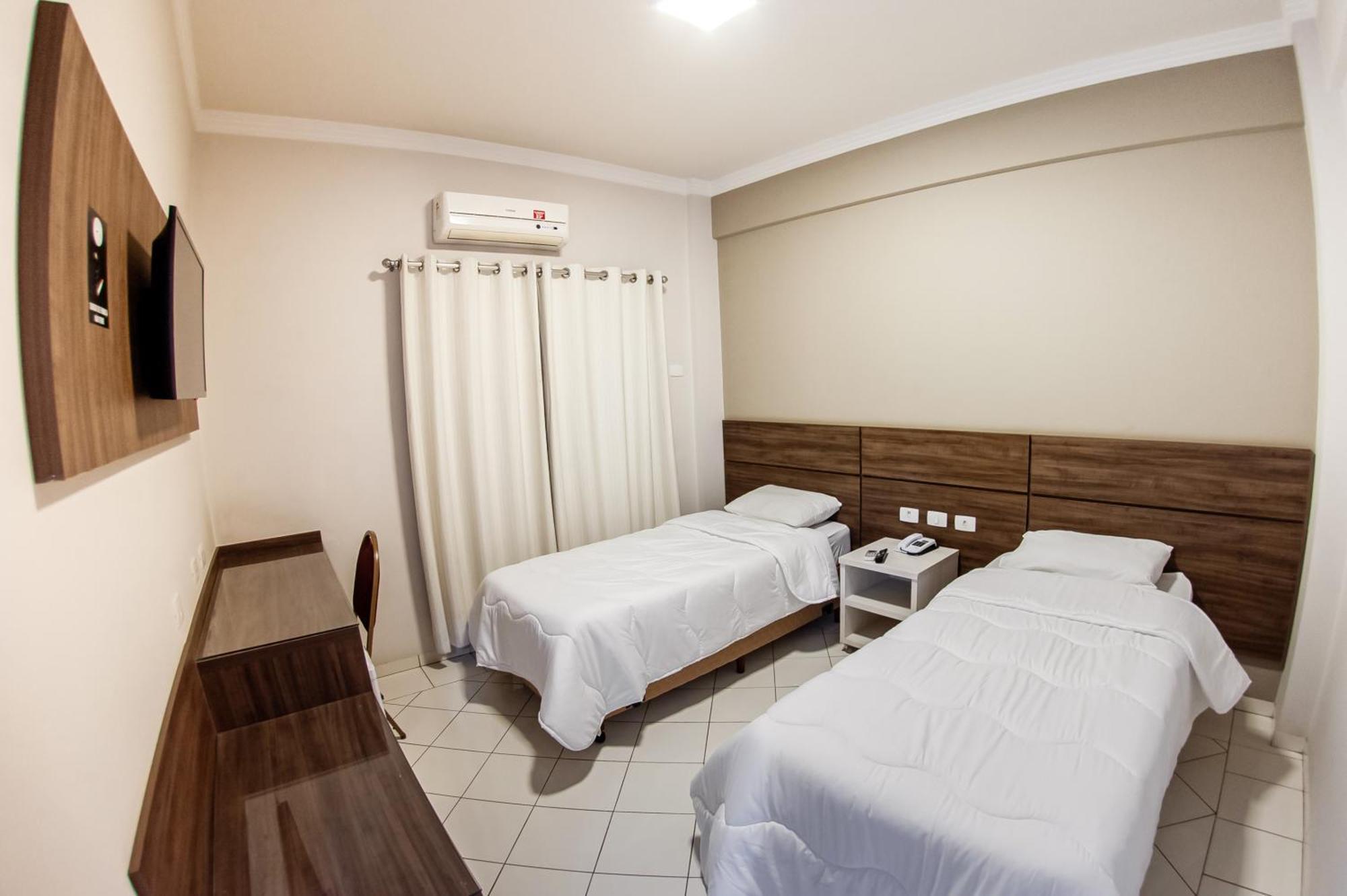 London Hotel لوندرينا الغرفة الصورة
