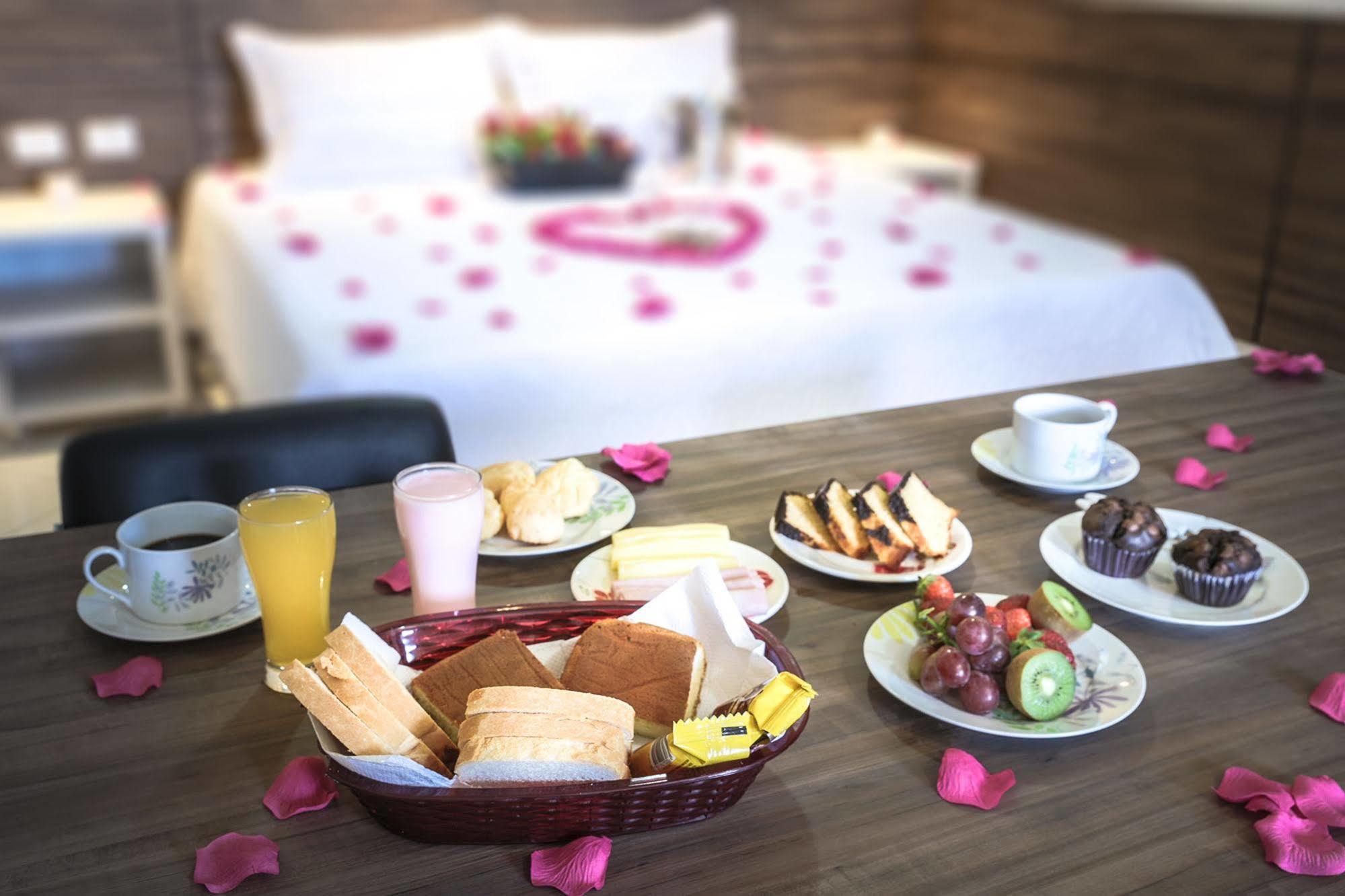 London Hotel لوندرينا المظهر الخارجي الصورة